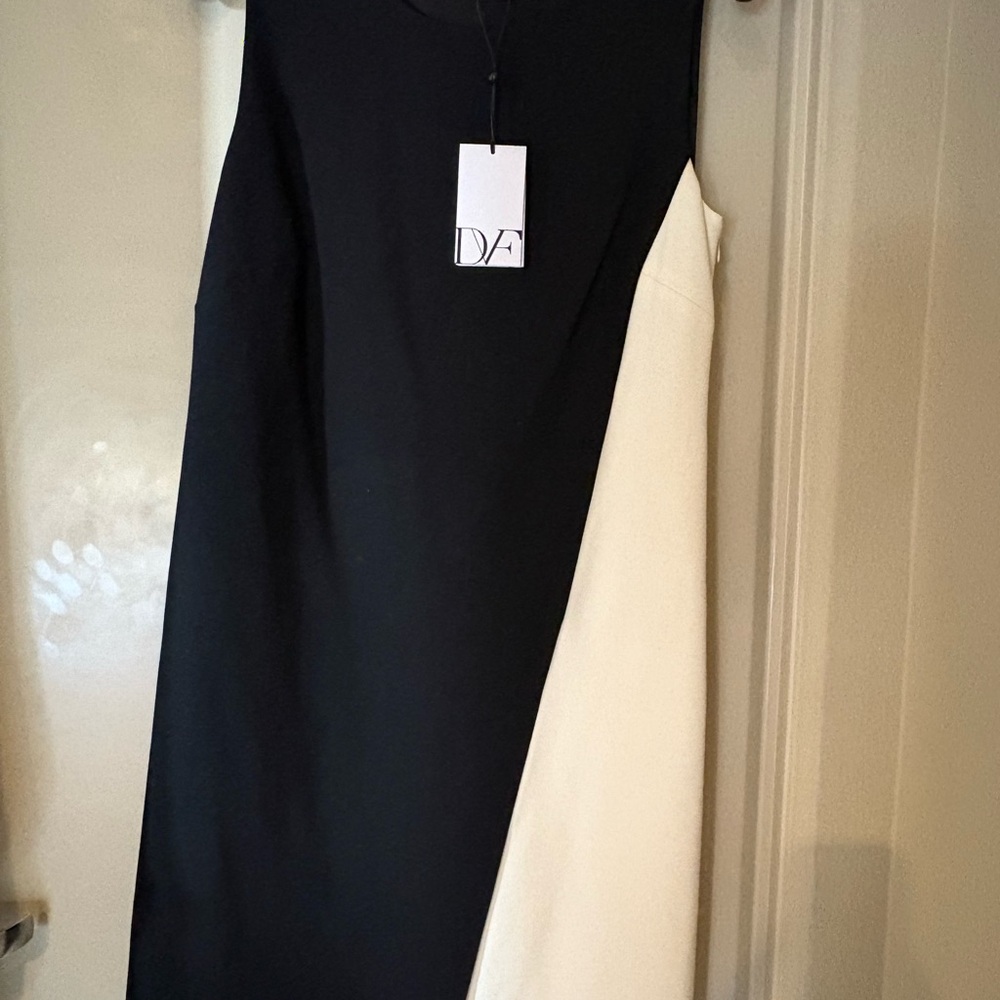 Diane Von Furstenberg Black and Canvas White Dress